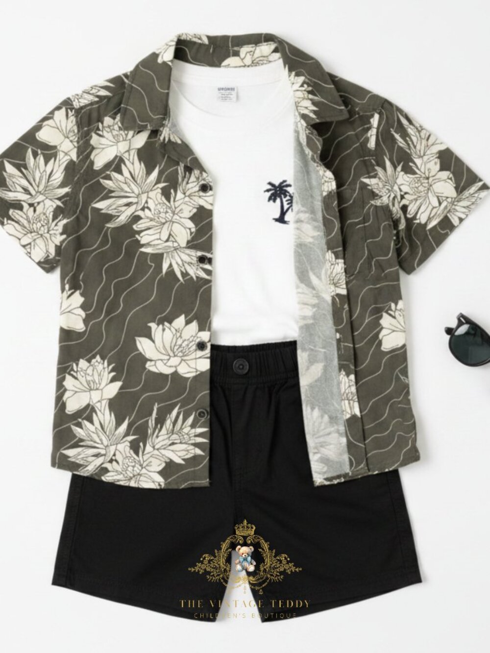 NWT Cute Boys Hawaiian Shirt T-Shirt Shorts Sunglasses 4-Piece Matching Set 12M - Picture 3 of 3